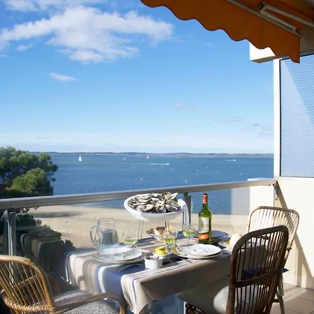 アパート On The Seafront アルカション